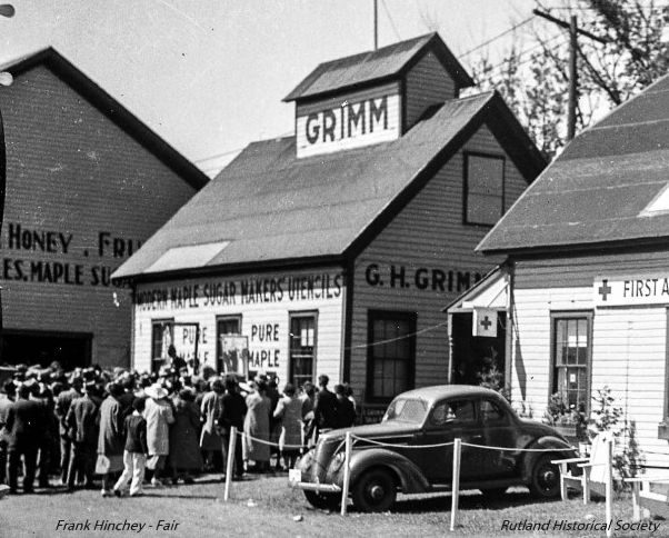 Grimm building fairground - RHS